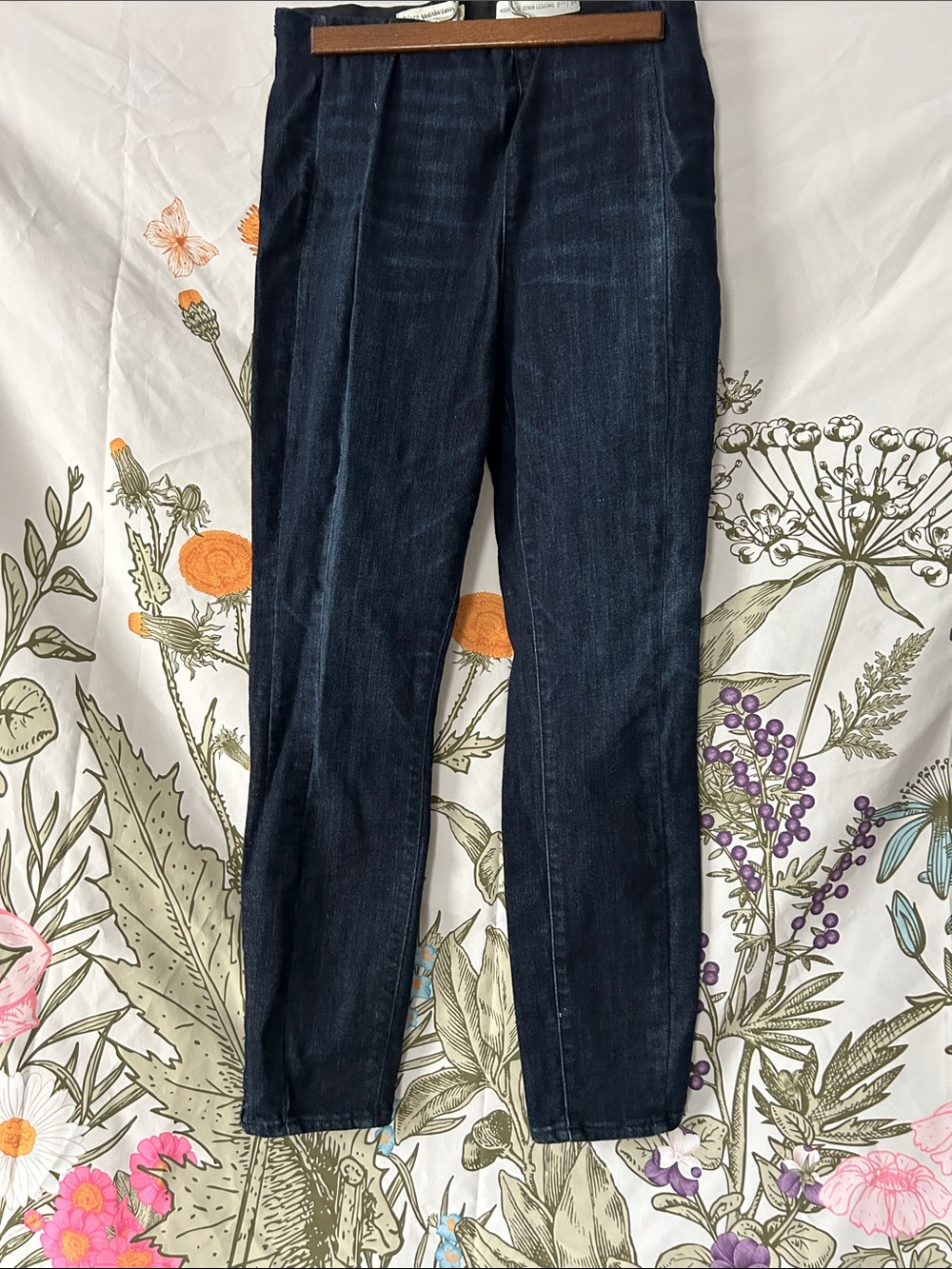 Pilcro Dark Indigo High-Rise Jeggings - Picture 2 of 7